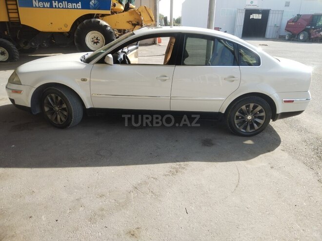 Volkswagen Passat 2002, 295,947 km - 1.8 l - Tovuz