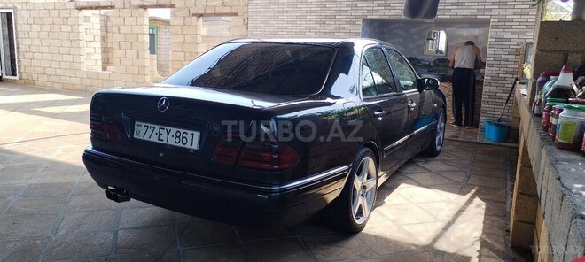 Mercedes E 230 1996, 400,000 km - 2.3 l - Neftçala