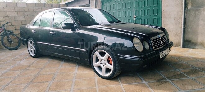 Mercedes E 230 1996, 400,000 km - 2.3 l - Neftçala