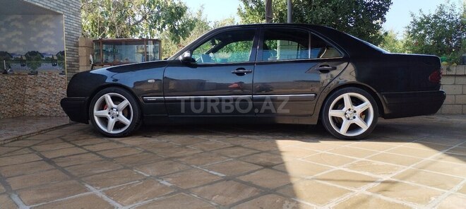 Mercedes E 230 1996, 400,000 km - 2.3 l - Neftçala
