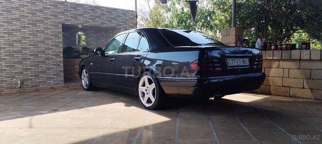 Mercedes E 230 1996, 400,000 km - 2.3 l - Neftçala
