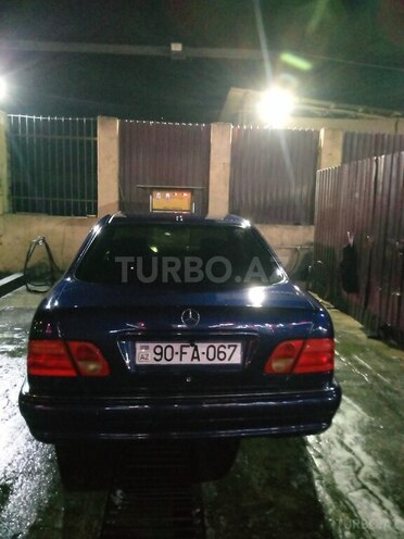 Mercedes E 200 1995, 285,000 km - 2.0 l - Lənkəran
