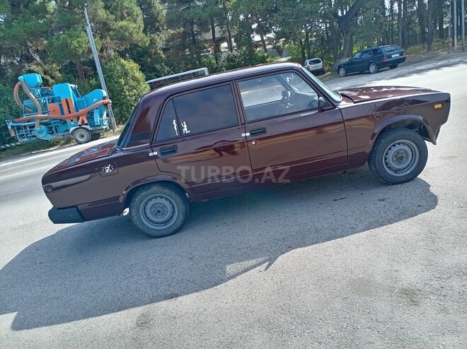 LADA (VAZ) 2107 2006, 214,200 km - 1.6 л - Xudat