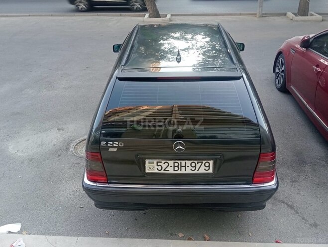 Mercedes C 220 2000, 320,000 km - 2.1 l - Bakı