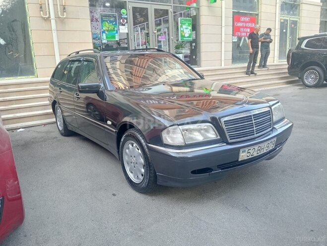 Mercedes C 220 2000, 320,000 km - 2.1 l - Bakı