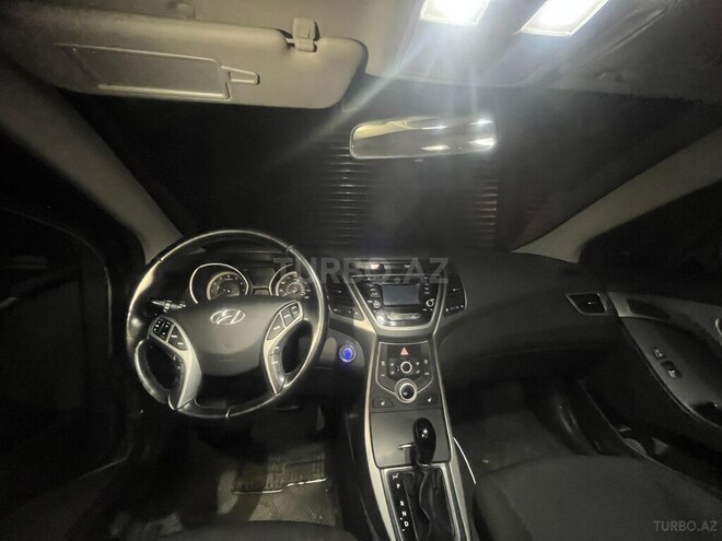 Hyundai Elantra 2015, 187,733 km - 1.8 l - Tovuz