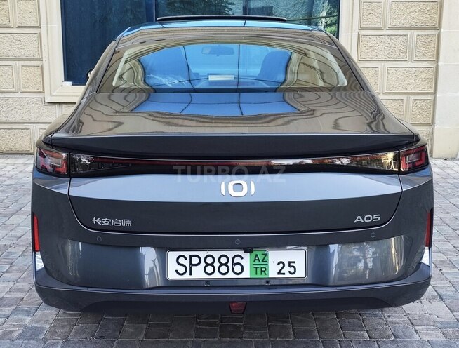 Changan Qiyuan A05 2025, 0 km - 1.5 л - Bakı