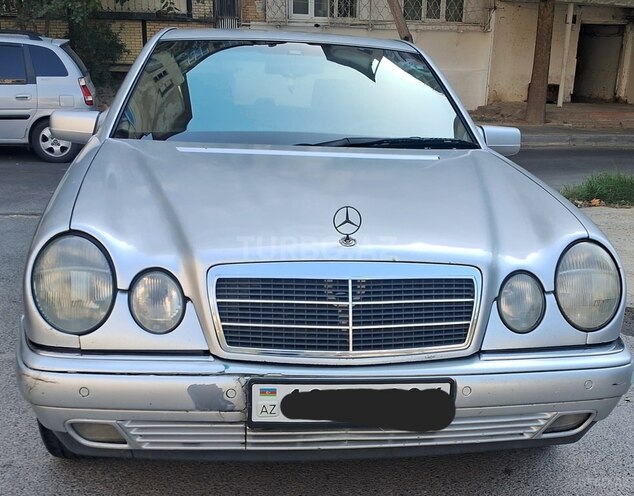 Mercedes E 220 1997, 355,000 km - 2.2 l - Bakı