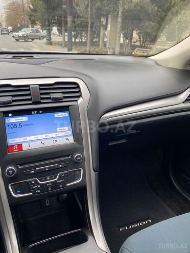 Ford Fusion (North America) 2017, 199,000 km - 2.0 л - Bakı