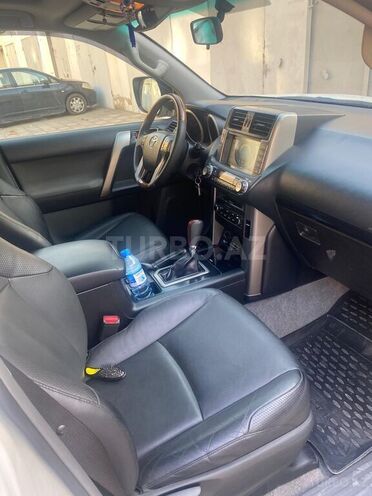 Toyota Land Cruiser Prado 2012, 140,000 km - 2.7 l - Bakı