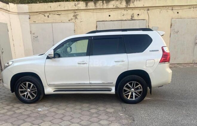 Toyota Land Cruiser Prado 2012, 140,000 km - 2.7 l - Bakı