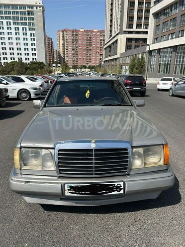 Mercedes E 250 1992, 388,888 km - 2.5 л - Bakı