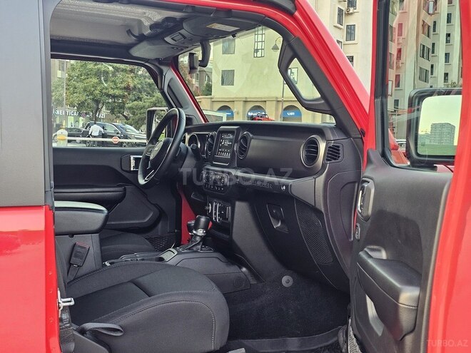 Jeep Wrangler 2019, 16,800 km - 2.0 l - Bakı