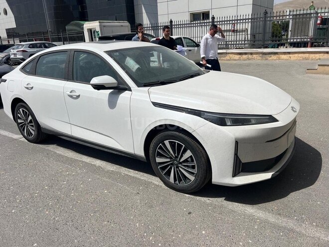 Changan Qiyuan A05 2025, 0 km - 1.5 л - Bakı