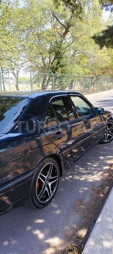 Mercedes C 230 1999, 308,000 km - 2.3 l - Bakı