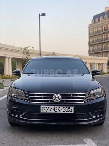 Volkswagen Passat 2017, 136,969 km - 1.8 л - Bakı
