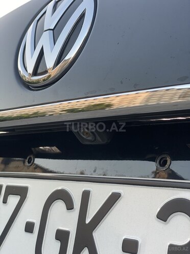 Volkswagen Passat 2017, 136,969 km - 1.8 л - Bakı