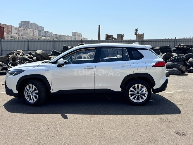 Toyota Corolla Cross 2025, 0 km - 2.0 l - Bakı