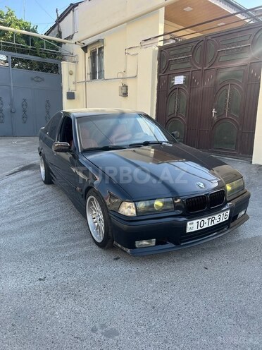 BMW 318 1995, 490,000 km - 1.8 l - Bakı