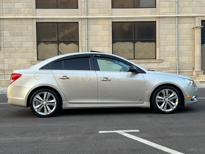Chevrolet Cruze 2014, 275,000 km - 1.4 л - Sumqayıt