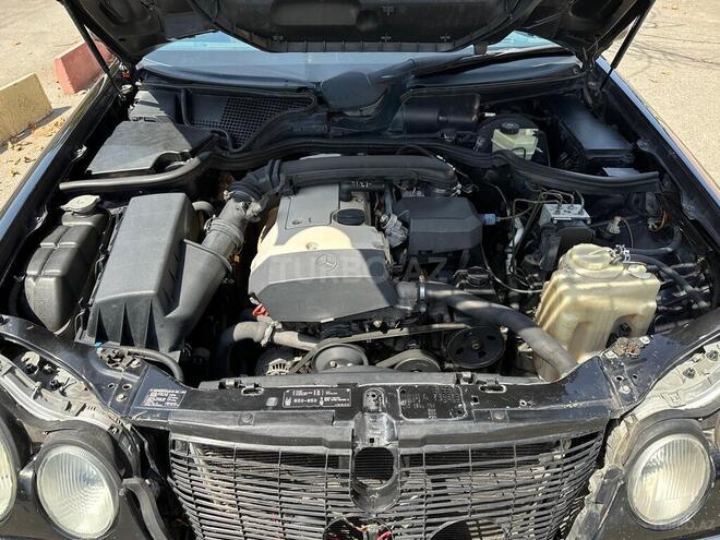 Mercedes E 200 1997, 302,000 km - 2.0 l - Ağdaş