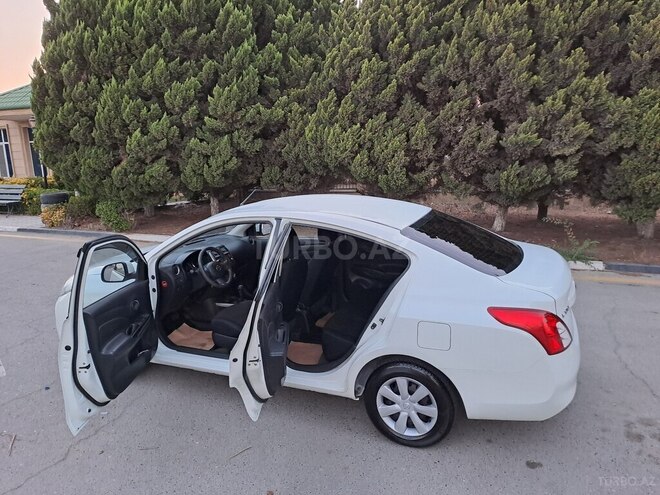 Nissan Latio 2013, 124,243 km - 1.2 l - Sumqayıt