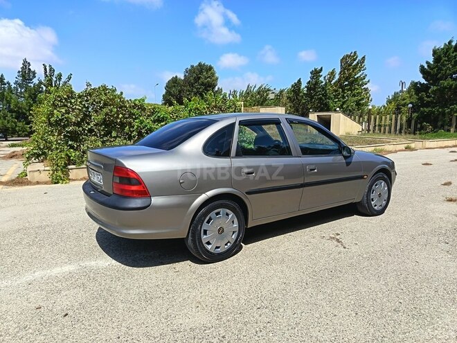 Opel Vectra 1996, 384,785 km - 1.6 l - Bakı