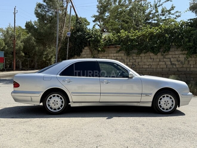 Mercedes E 270 2000, 565,000 km - 2.7 l - Bakı