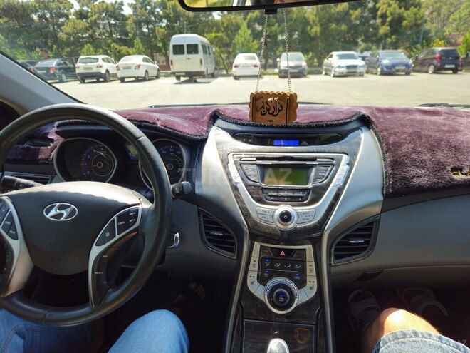 Hyundai Elantra 2011, 184,686 km - 1.8 l - Bakı