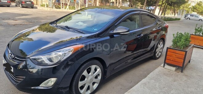 Hyundai Elantra 2011, 135,000 km - 1.8 l - Sumqayıt