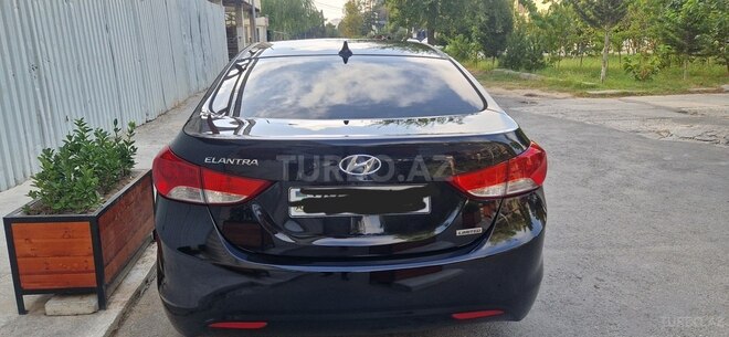 Hyundai Elantra 2011, 135,000 km - 1.8 l - Sumqayıt