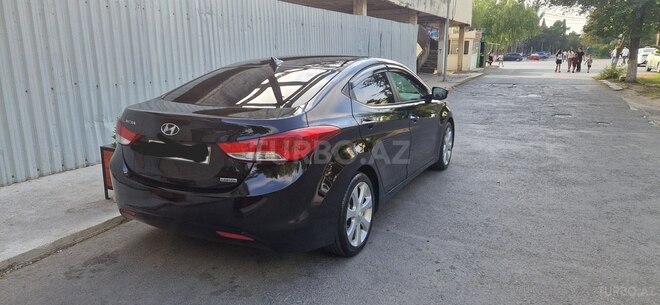 Hyundai Elantra 2011, 135,000 km - 1.8 l - Sumqayıt
