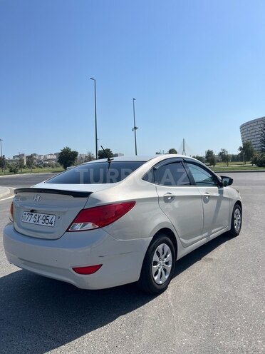 Hyundai Accent 2015, 217,261 km - 1.6 l - Bakı