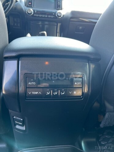 Toyota Land Cruiser Prado 2013, 202,000 km - 2.7 л - Bakı