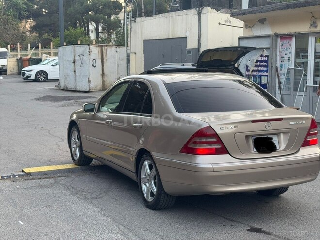 Mercedes C 240 2002, 214,555 km - 2.6 l - Bakı