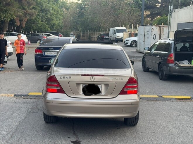 Mercedes C 240 2002, 214,555 km - 2.6 l - Bakı