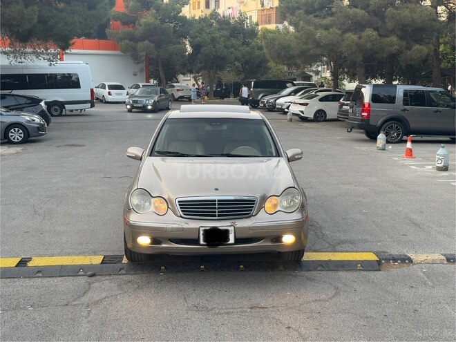 Mercedes C 240 2002, 214,555 km - 2.6 l - Bakı