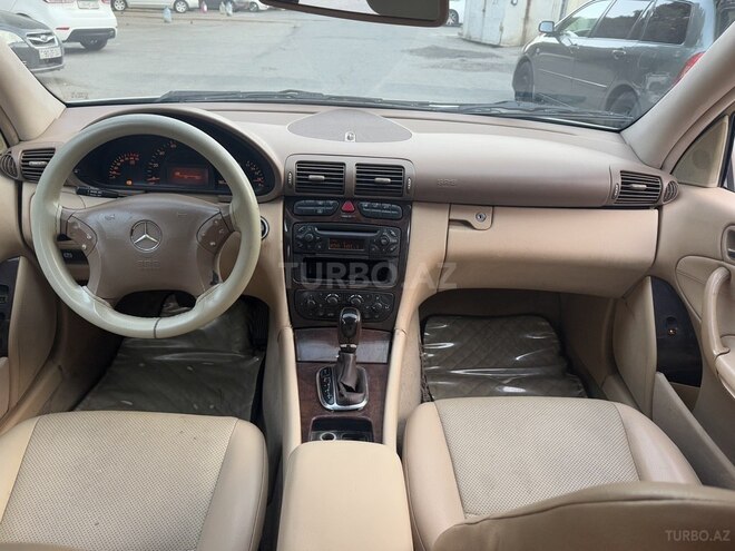 Mercedes C 240 2002, 214,555 km - 2.6 l - Bakı