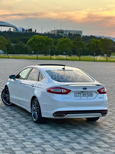 Ford Fusion (North America) 2015, 131,300 km - 2.0 l - Bakı