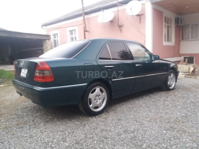Mercedes C 220 1995, 289,927 km - 2.2 л - Bakı