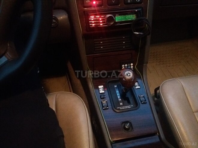 Mercedes C 220 1995, 289,927 km - 2.2 л - Bakı