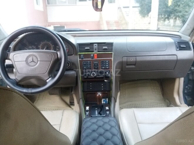 Mercedes C 220 1995, 289,927 km - 2.2 л - Bakı