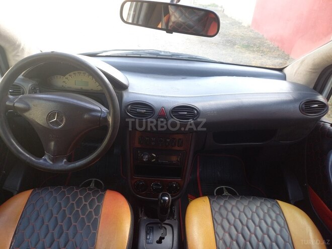 Mercedes A 160 2002, 278,000 km - 1.6 л - Bakı