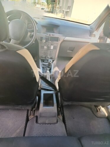 Opel Astra 2006, 421,230 km - 1.6 l - Lənkəran