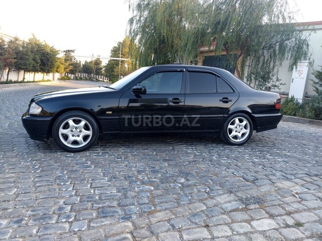 Mercedes C 200 1999, 328,000 km - 2.0 l - Bakı