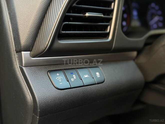 Hyundai Elantra 2020, 78,000 km - 2.0 l - Bakı