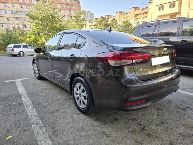 Kia Forte 2016, 143,232 km - 2.0 л - Bakı