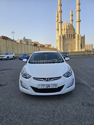 Hyundai Avante 2015, 135,000 km - 1.6 л - Bakı