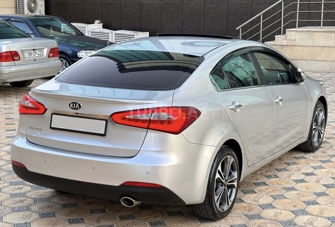 Kia Cerato 2013, 144,000 km - 2.0 l - Bakı