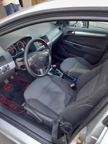 Opel Astra 2006, 400,000 km - 1.3 l - Bakı